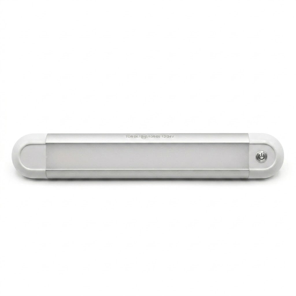 פנס פנים LED בעיצוב Slim עם לחצן טאץ' מובנה, גוף אלומיניום כסוף למתח 12V-24V לרכב ומשאית פנסים פלוס
